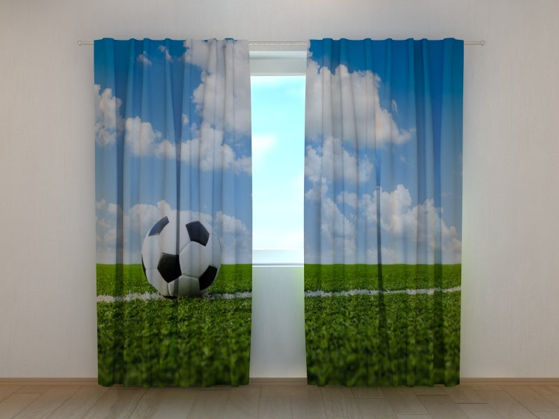 Foto Tende Pallone su Campo da Calcio
