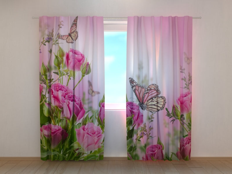 Foto Tende Farfalle e Rose Rosa