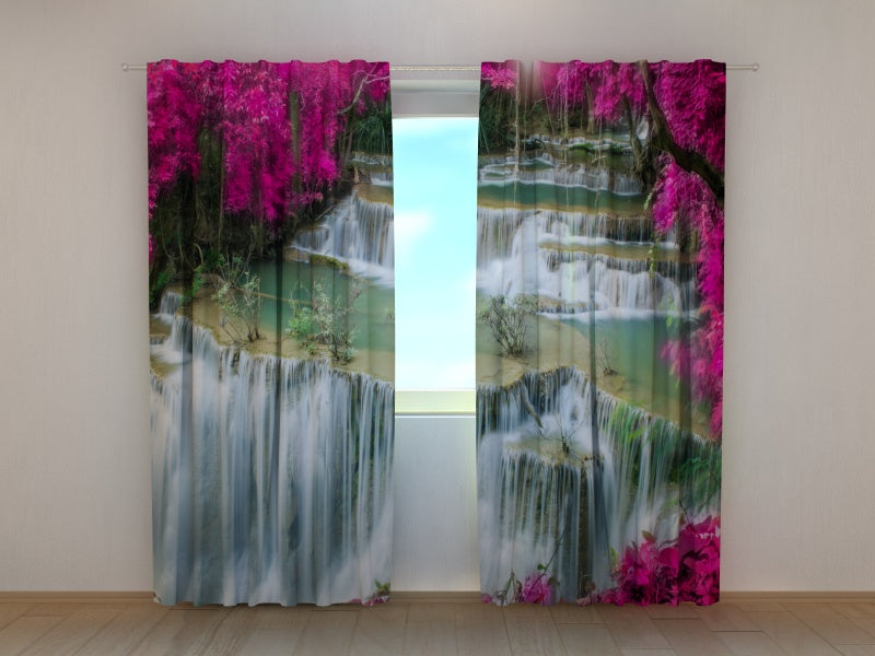 Foto Tende Fiori e Cascata