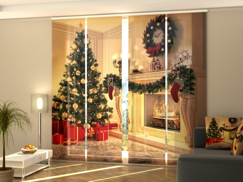 Set di 4 Tende a Pannello Bellissimo Albero di Natale e Camino
