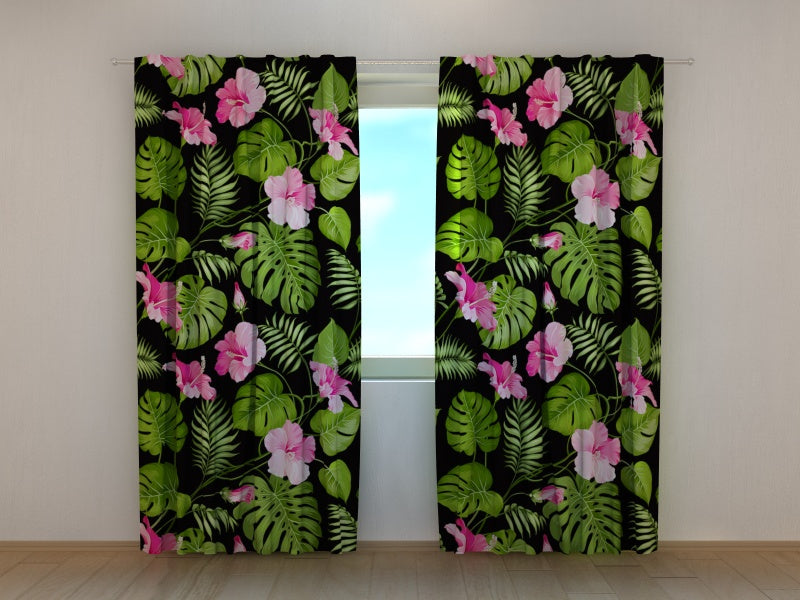 Foto Tende Fiori Tropicali su Fondo Nero