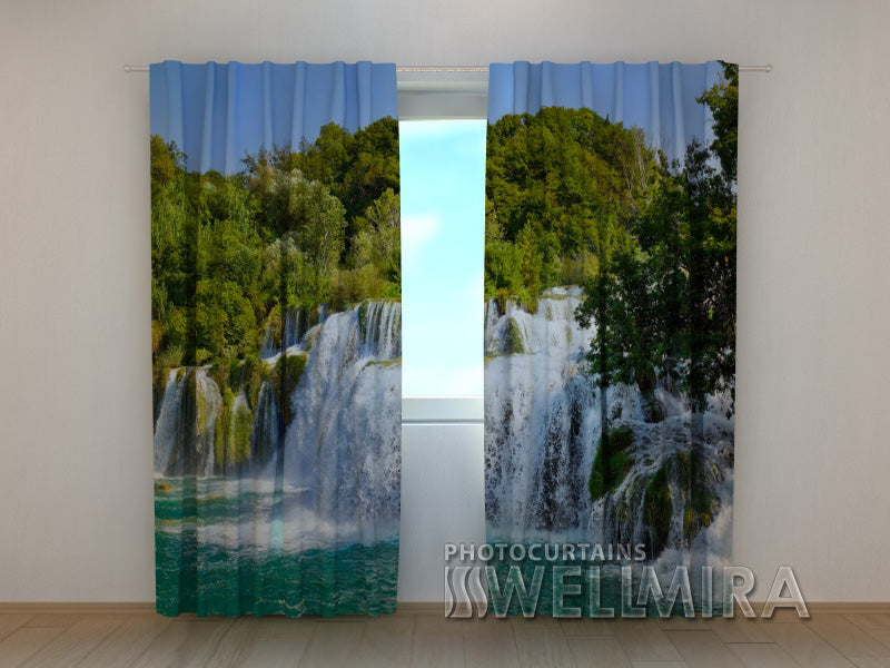 Foto Tende Cascata nei Tropici