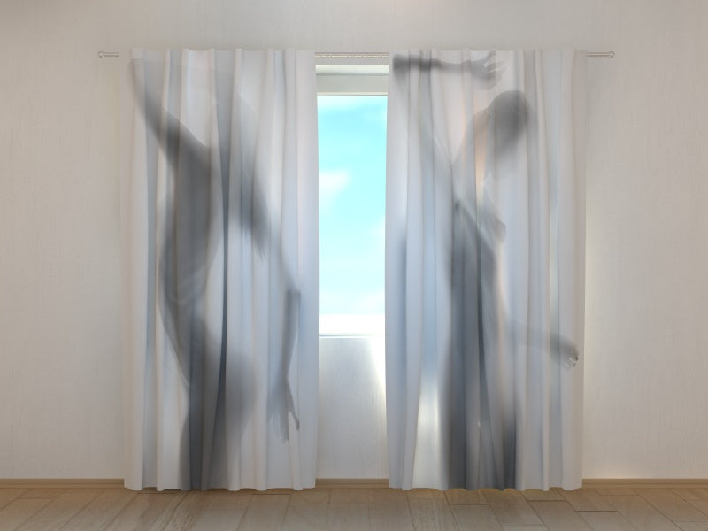 Foto Tende Ombre di Donne